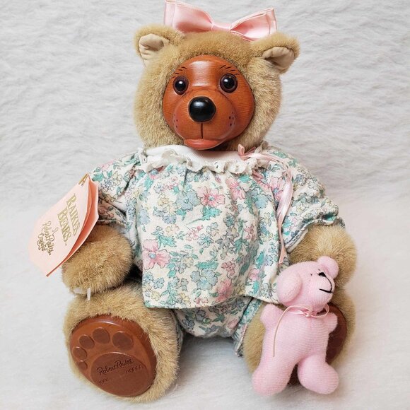 1990 LIMITED EDITION Raikes Courtney Bear - Wooden Carved Face w/ Music Cassette - Picture 3 of 17